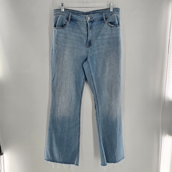 Old Navy‎ Jeans Womens 14 Blue Flare Leg High Rise Distressed Denim Stretch - Picture 1 of 6